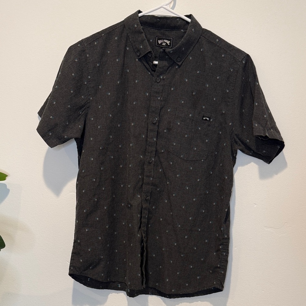 Billabong Dark Gray Short Sleeve Button Down Shirt - Boys Youth XL